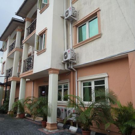 Bavidi Hotel Ikeja Exterior photo